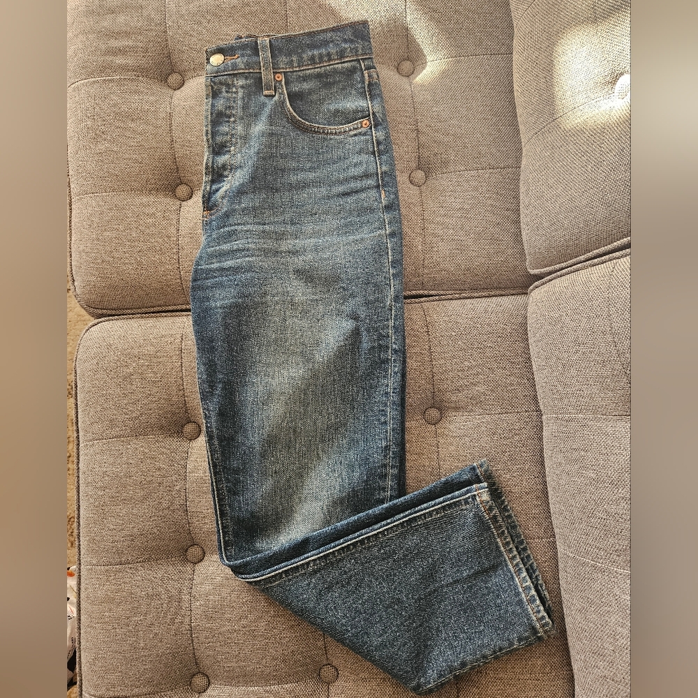 Aritzia Denim Forum Arlo jeans